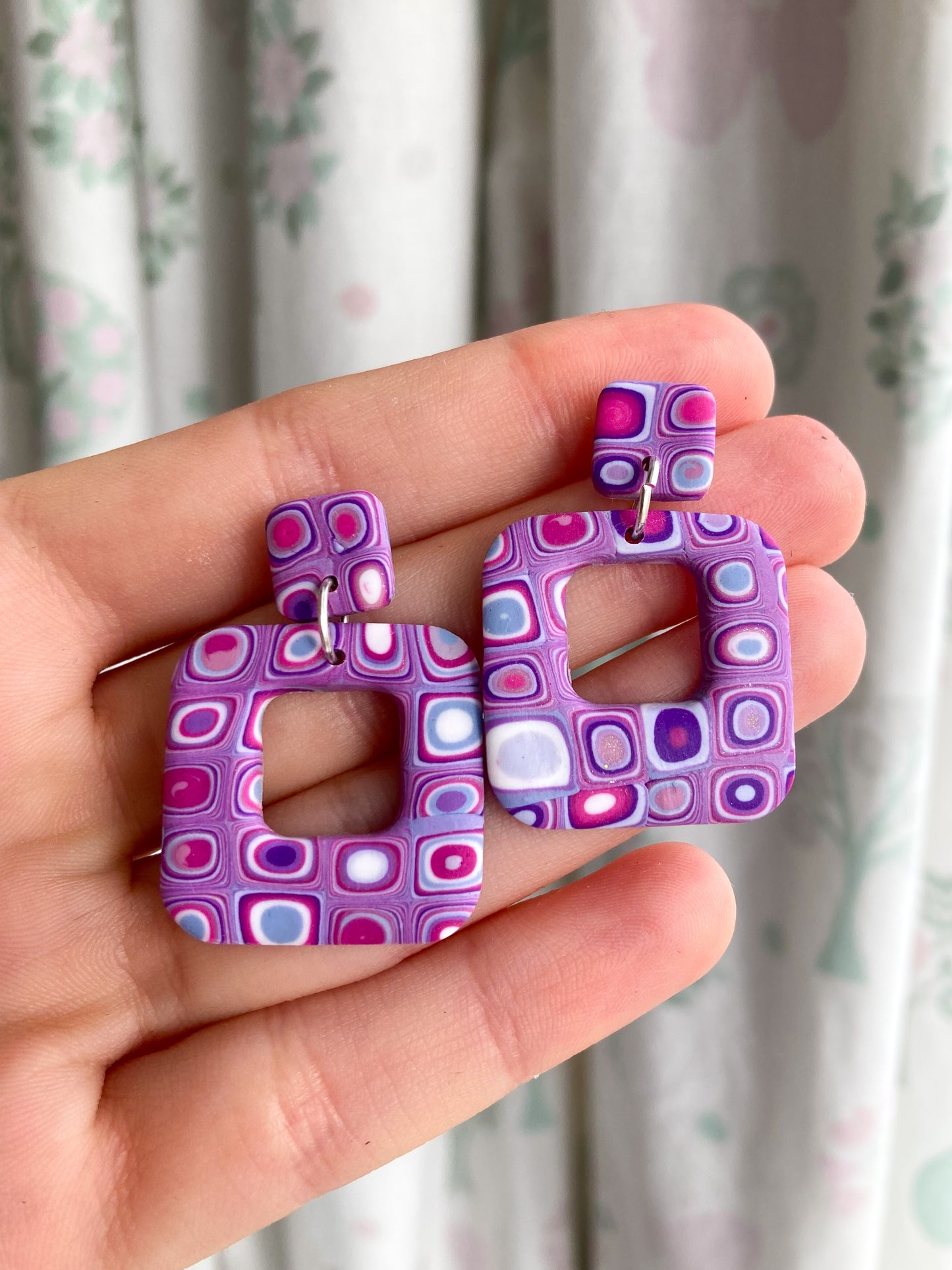 Twilight square hoops