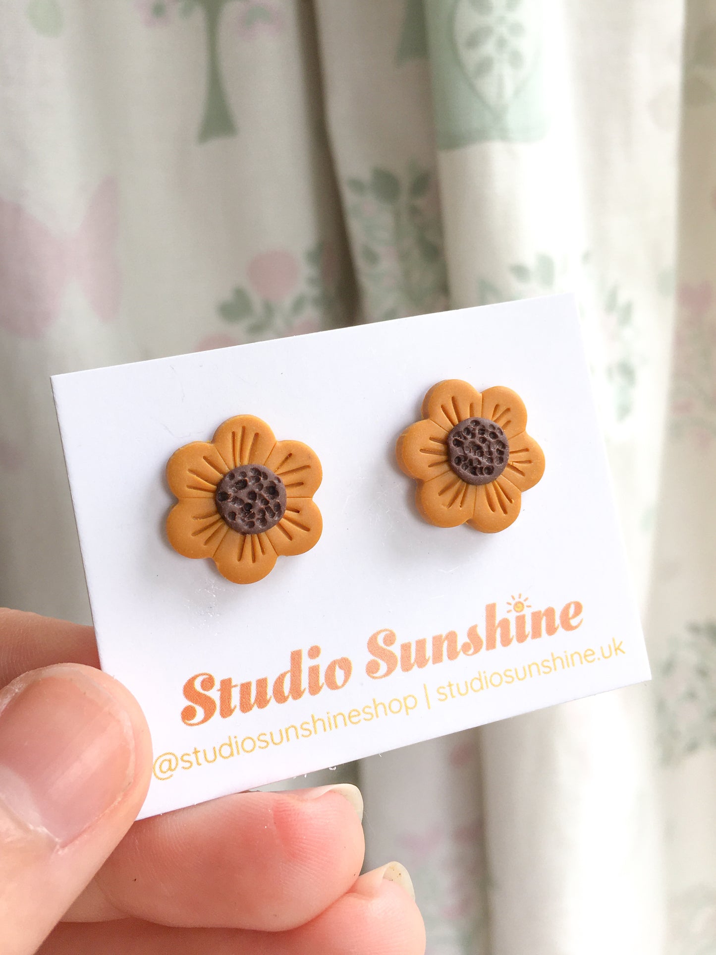 Bouquet studs - Various