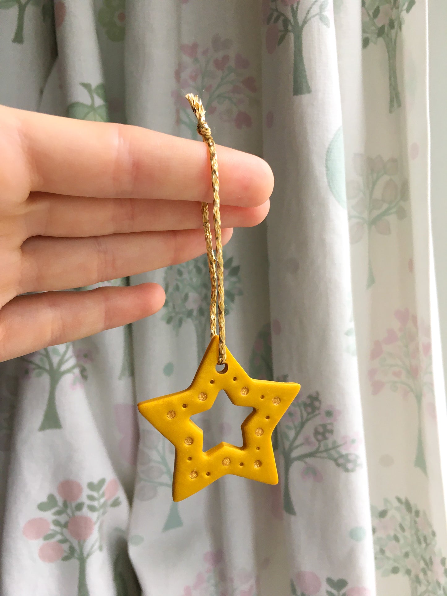 Gold Hollow Stars ornament