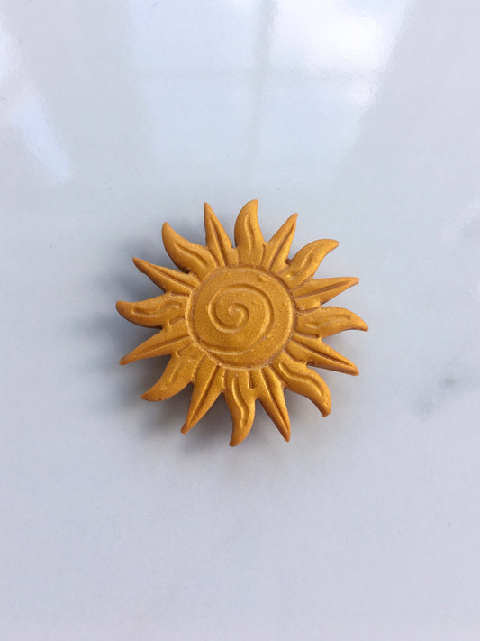 Helios magnet