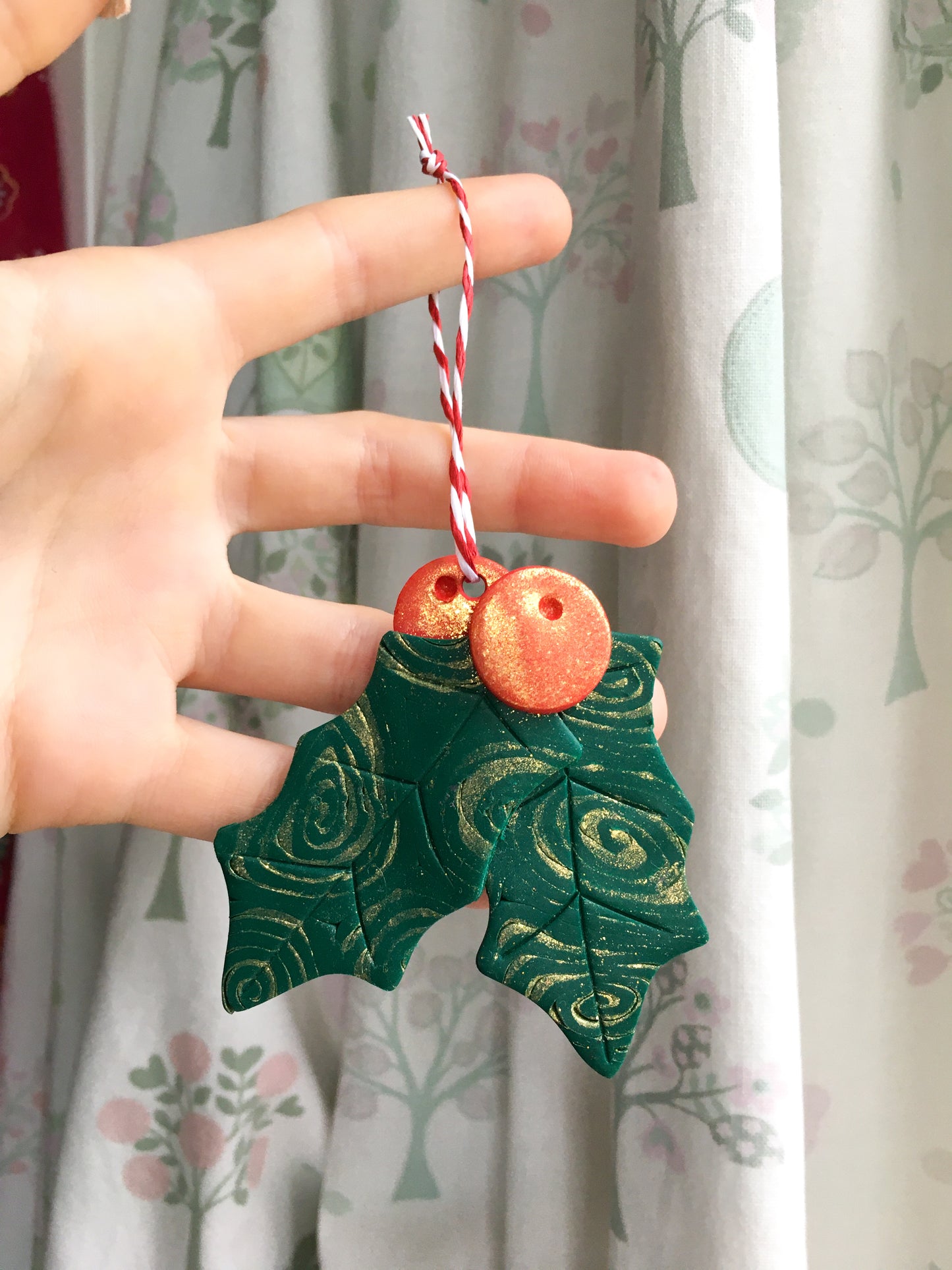 Sparkling Holly ornament