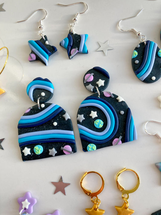 Cosmos studded arches