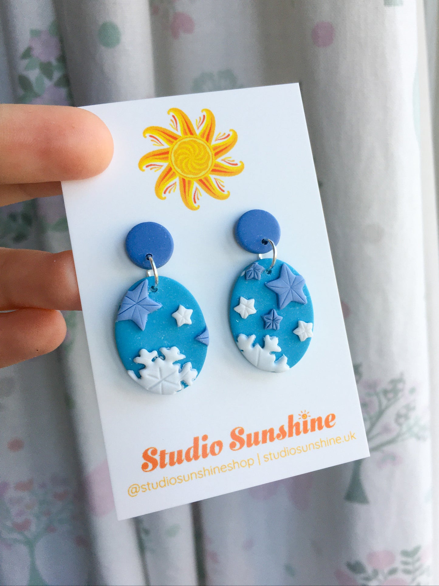 December Skies stud top ovals