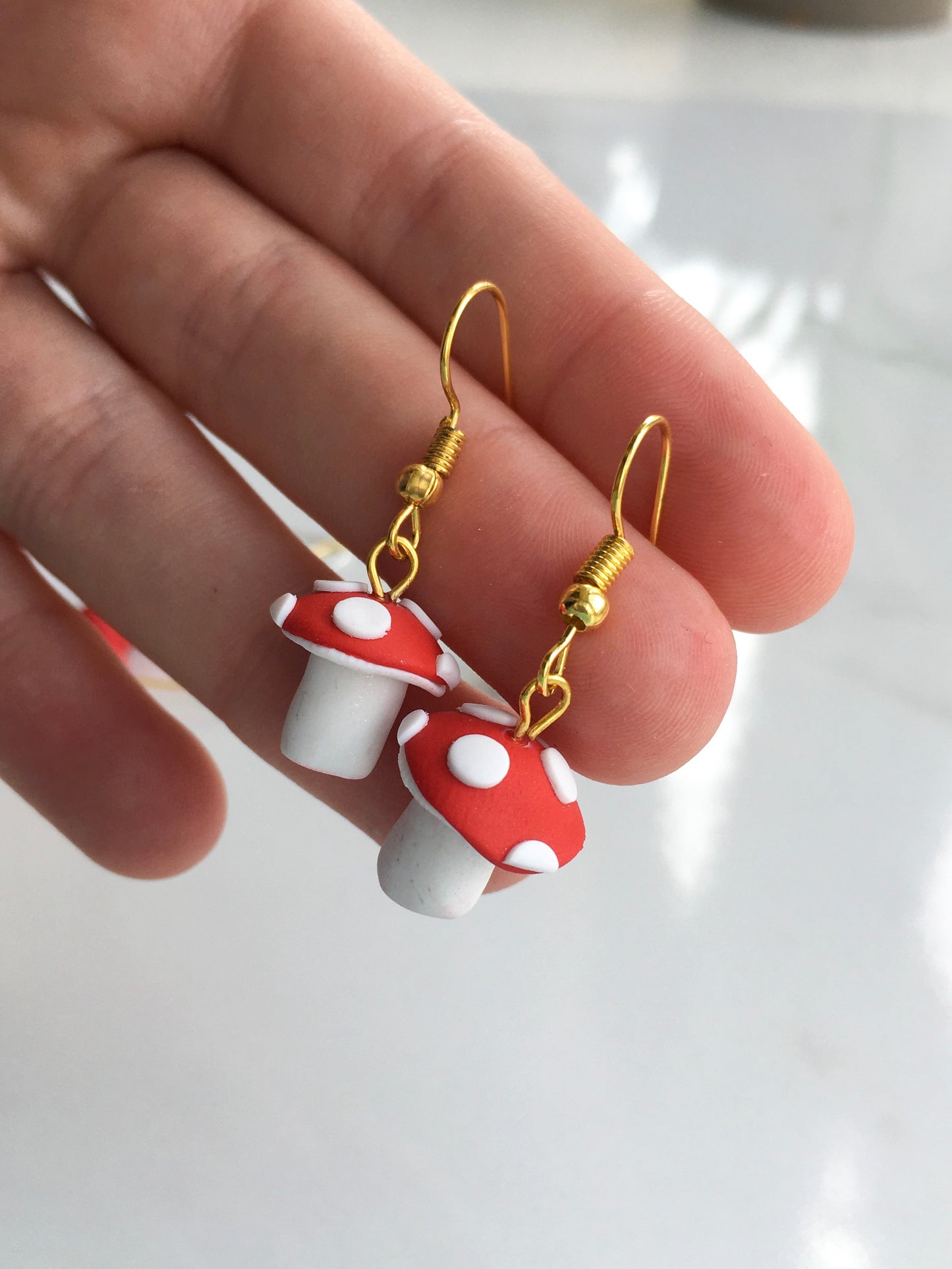 Mushroom dangles