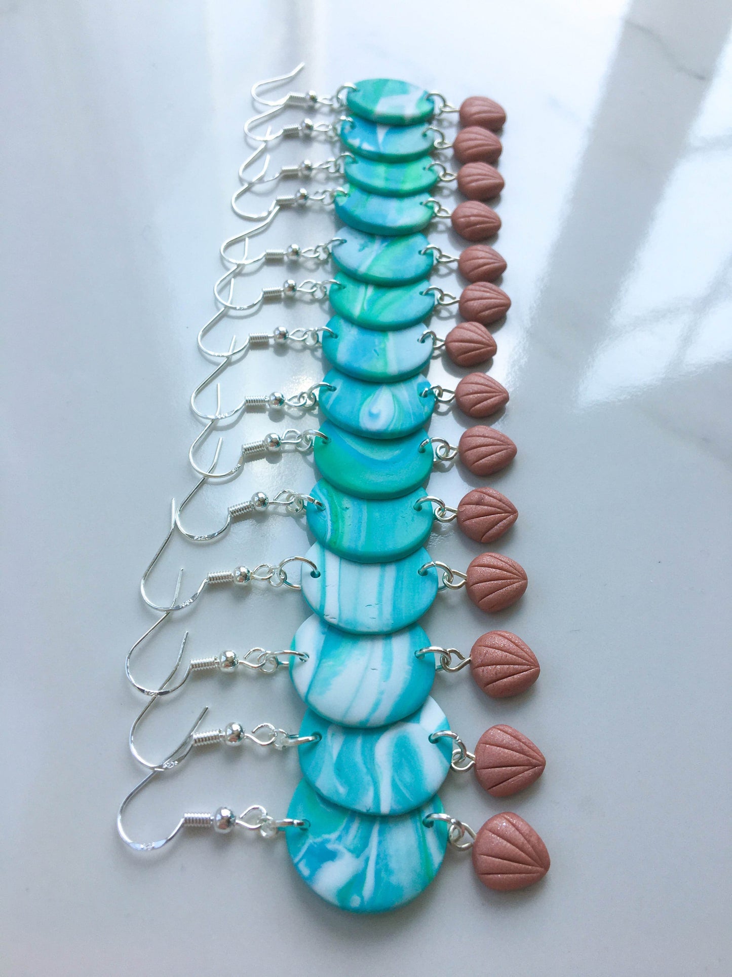 Oceanic Dangles