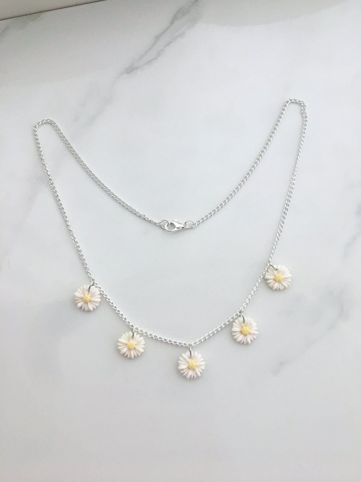 Daisy Chain necklace