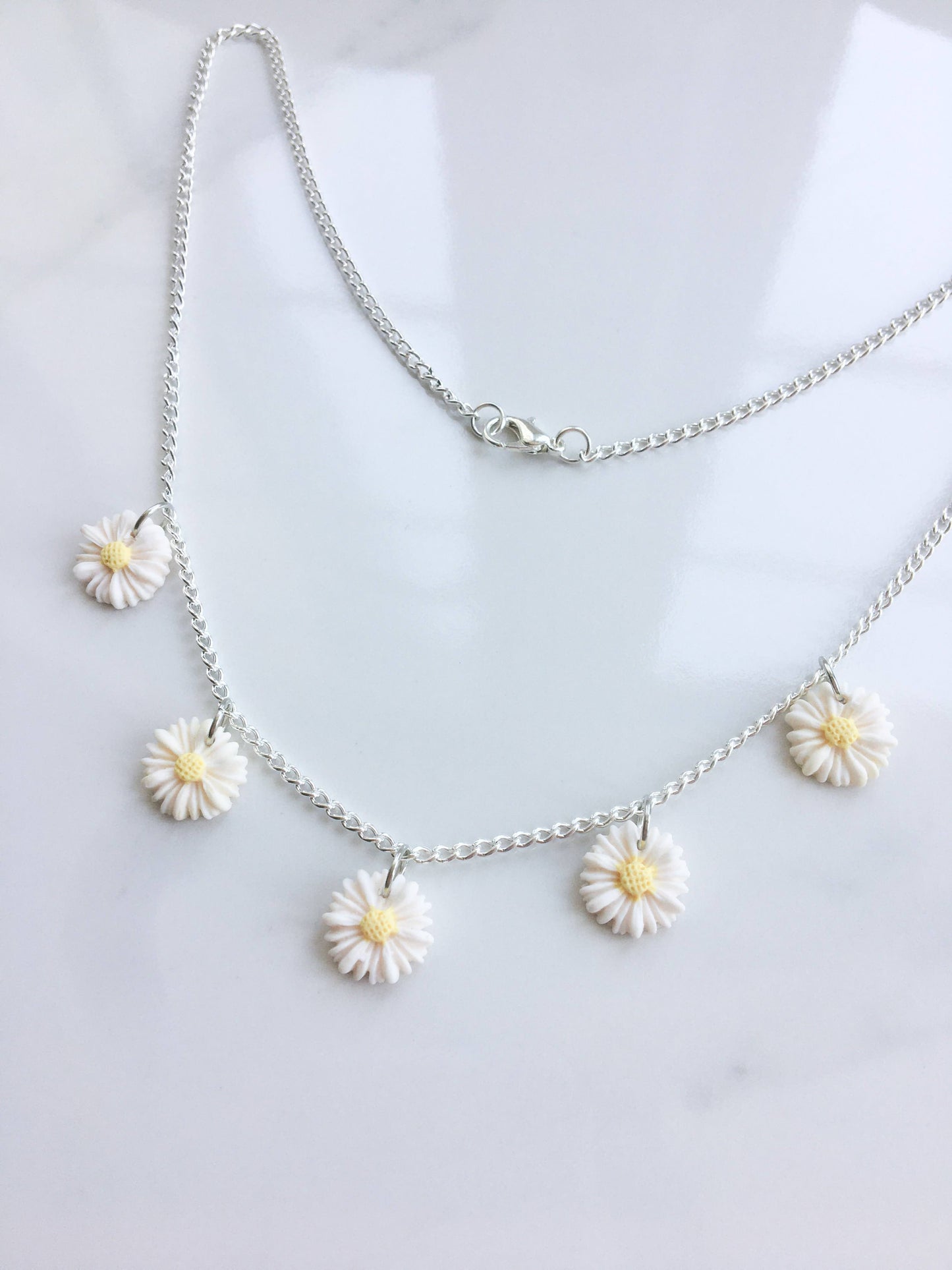 Daisy Chain necklace